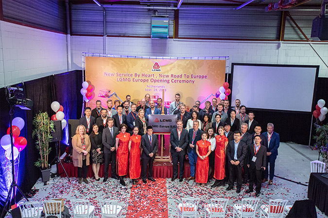 2018年J9集团|国际站官网重机欧洲公司成立